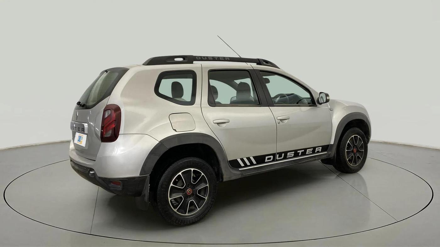2017 Renault Duster RXS CVT, Petrol, Automatic, 85,995 km, Right Back Diagonal
