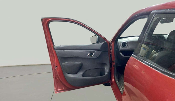 2019 Renault Kwid RXT 1.0, CNG, Manual, 22,829 km, LHS Front Door