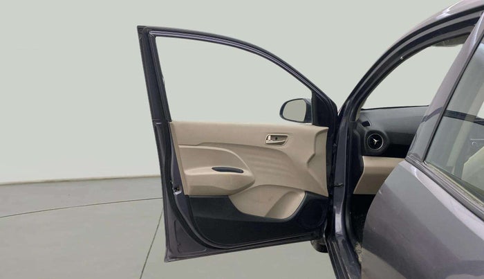 2019 Hyundai NEW SANTRO SPORTZ CNG, CNG, Manual, 64,401 km, LHS Front Door
