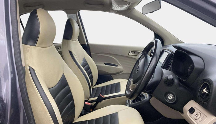 2019 Hyundai NEW SANTRO SPORTZ CNG, CNG, Manual, 64,401 km, Right Side Front Door Cabin