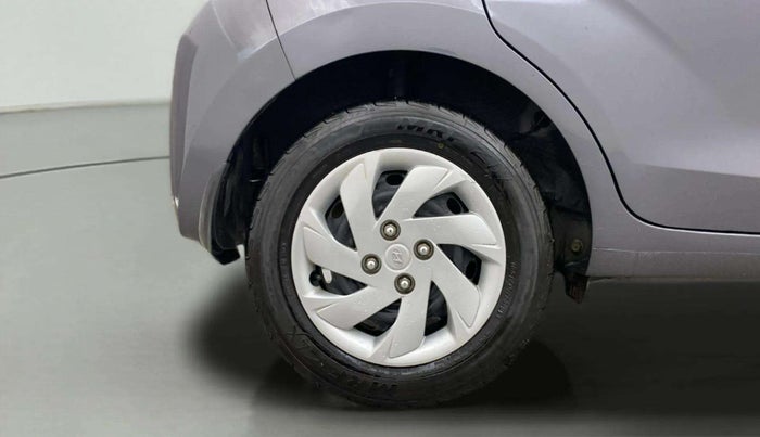 2019 Hyundai NEW SANTRO SPORTZ CNG, CNG, Manual, 64,401 km, Right Rear Wheel