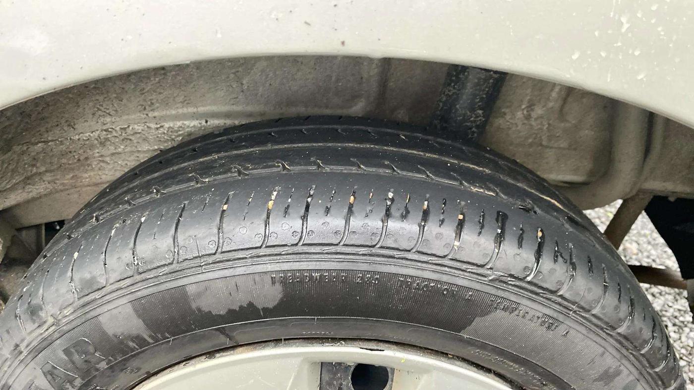 2020 Maruti New Wagon-R ZXI 1.2 AMT, Petrol, Automatic, 62,331 km, Left Rear Tyre Tread