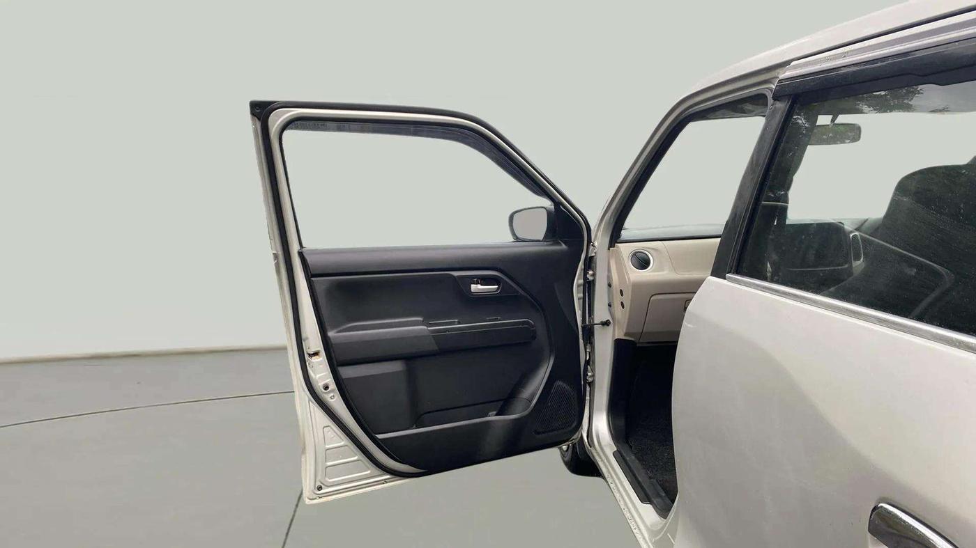 2020 Maruti New Wagon-R ZXI 1.2 AMT, Petrol, Automatic, 62,331 km, LHS Front Door