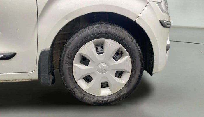 2020 Maruti New Wagon-R ZXI 1.2 AMT, Petrol, Automatic, 62,331 km, Right Front Wheel