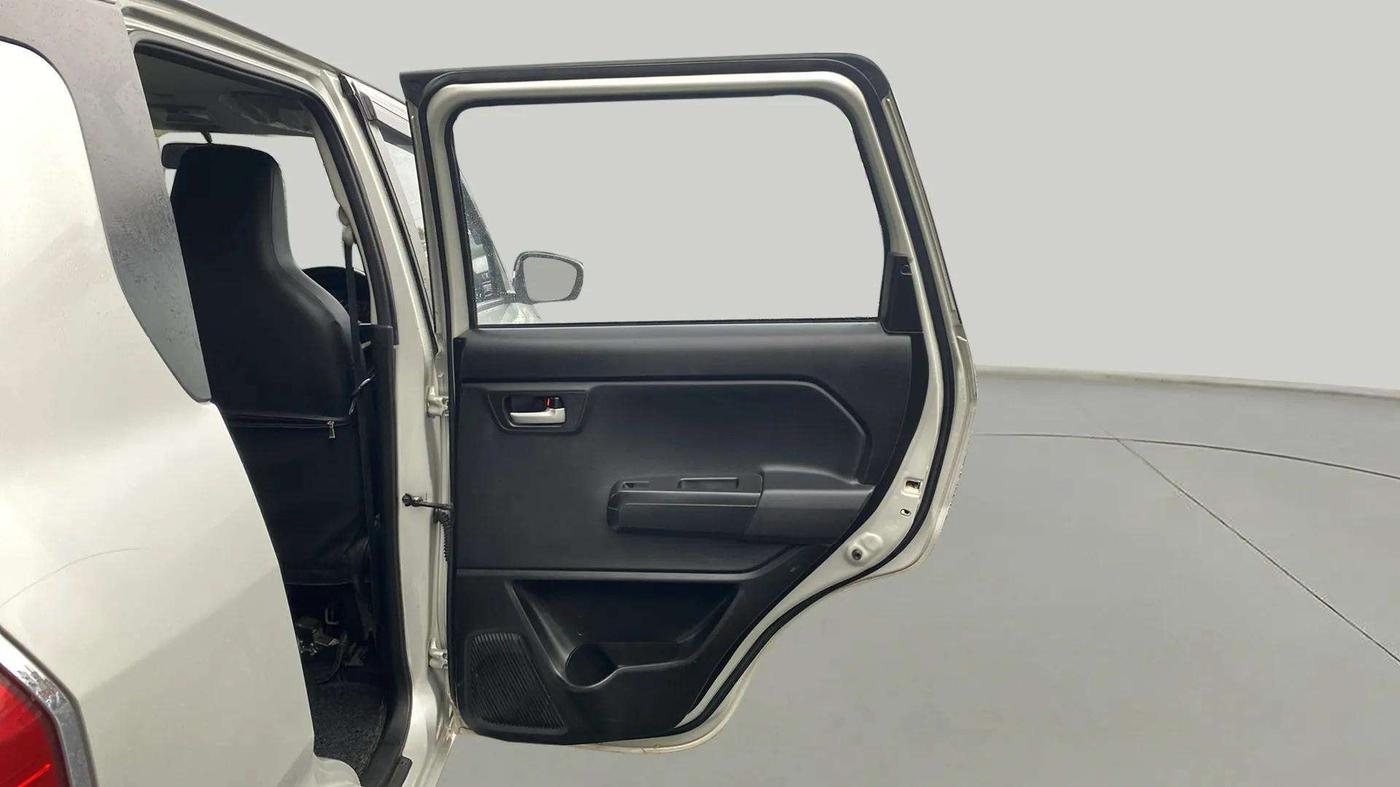 2020 Maruti New Wagon-R ZXI 1.2 AMT, Petrol, Automatic, 62,331 km, RHS Rear Door