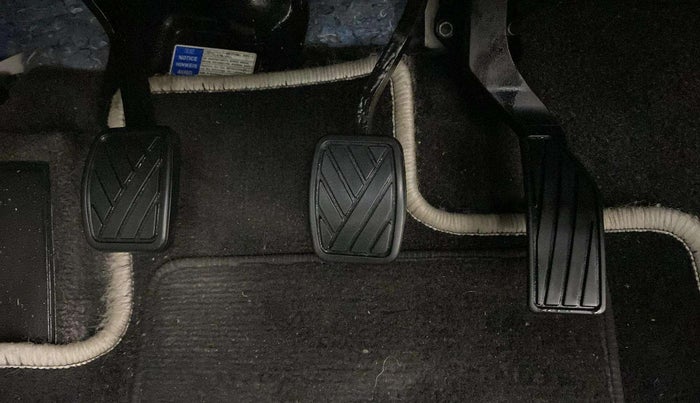 2019 Maruti Vitara Brezza VDI, Diesel, Manual, 55,048 km, Pedals