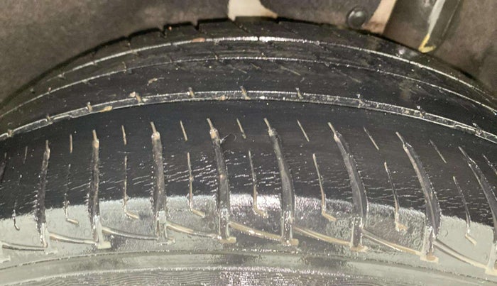 2019 Maruti Vitara Brezza VDI, Diesel, Manual, 55,048 km, Left Rear Tyre Tread