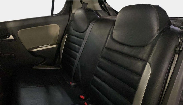 2017 Maruti Alto K10 VXI, Petrol, Manual, 28,916 km, Right Side Rear Door Cabin
