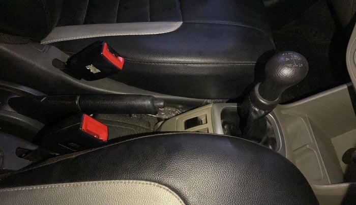 2017 Maruti Alto K10 VXI, Petrol, Manual, 28,916 km, Gear Lever