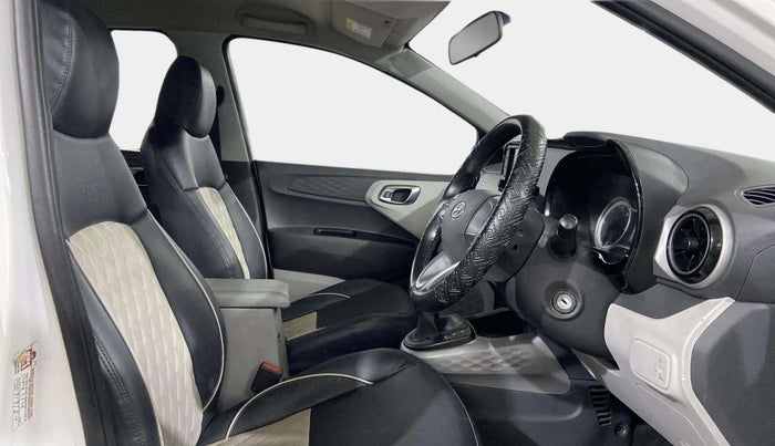 2022 Hyundai GRAND I10 NIOS SPORTZ U2 AMT 1.2 CRDI, Diesel, Automatic, 54,107 km, Right Side Front Door Cabin