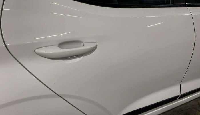 2022 Hyundai GRAND I10 NIOS SPORTZ U2 AMT 1.2 CRDI, Diesel, Automatic, 54,107 km, Right rear door - Slightly dented
