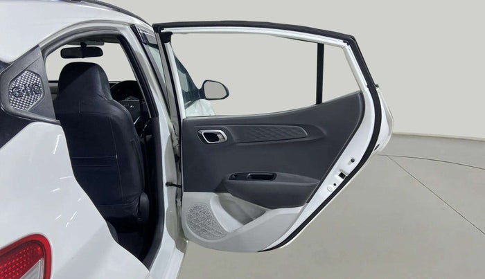 2022 Hyundai GRAND I10 NIOS SPORTZ U2 AMT 1.2 CRDI, Diesel, Automatic, 54,107 km, RHS Rear Door