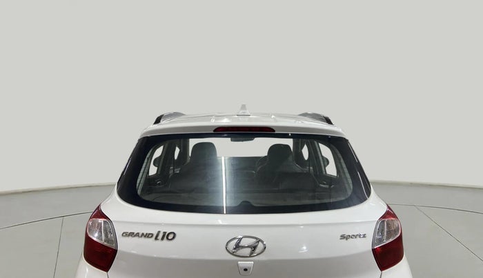 2022 Hyundai GRAND I10 NIOS SPORTZ U2 AMT 1.2 CRDI, Diesel, Automatic, 54,107 km, Rear Windshield