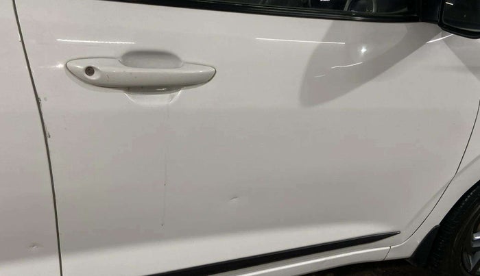2022 Hyundai GRAND I10 NIOS SPORTZ U2 AMT 1.2 CRDI, Diesel, Automatic, 54,107 km, Driver-side door - Slightly dented