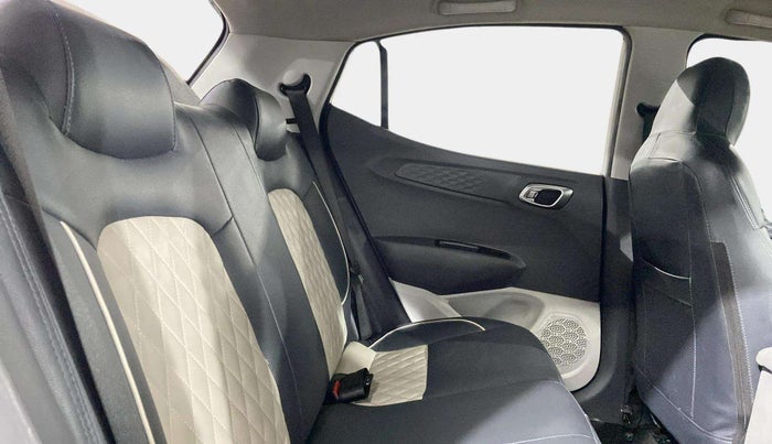 2022 Hyundai GRAND I10 NIOS SPORTZ U2 AMT 1.2 CRDI, Diesel, Automatic, 54,107 km, Right Side Rear Door Cabin