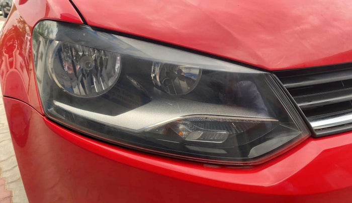 2015 Volkswagen Polo HIGHLINE1.2L, Petrol, Manual, 58,109 km, Right headlight - Faded