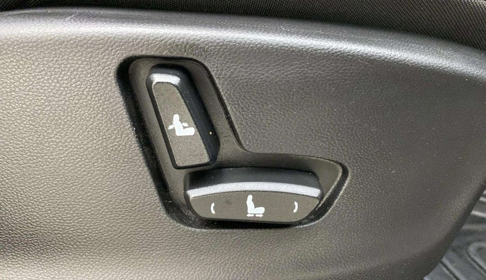 2020 MG HECTOR SHARP 2.0 DIESEL, Diesel, Manual, 60,377 km, Driver Side Adjustment Panel