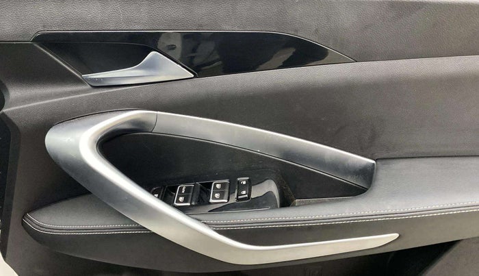 2020 MG HECTOR SHARP 2.0 DIESEL, Diesel, Manual, 60,377 km, Driver Side Door Panels Control