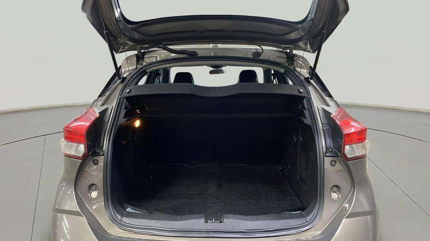 2021 Nissan Kicks XV 1.5, Petrol, Manual, 19,243 km, Boot Inside