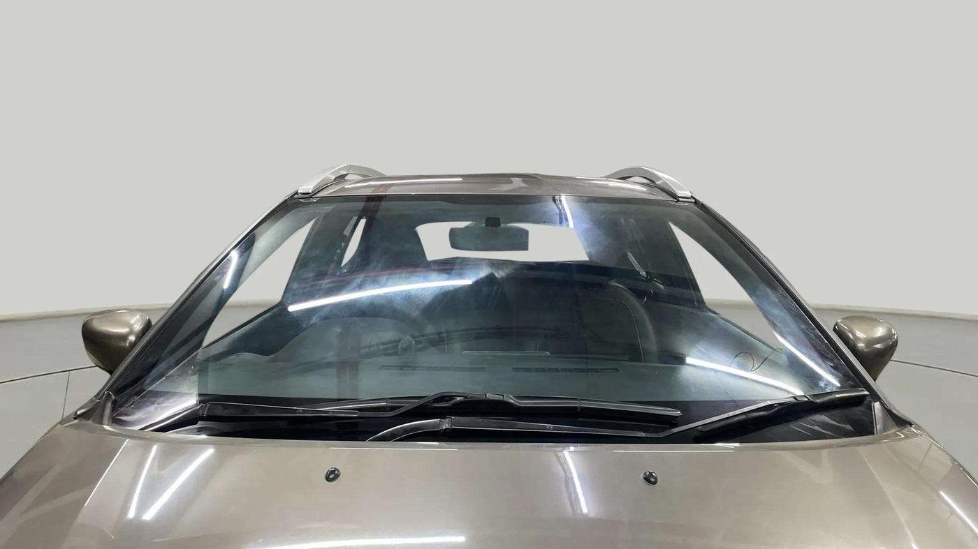 2021 Nissan Kicks XV 1.5, Petrol, Manual, 19,243 km, Front Windshield