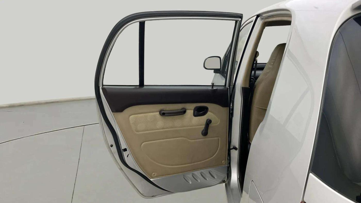 2013 Hyundai Santro Xing GLS, Petrol, Manual, 49,399 km, LHS Rear Door