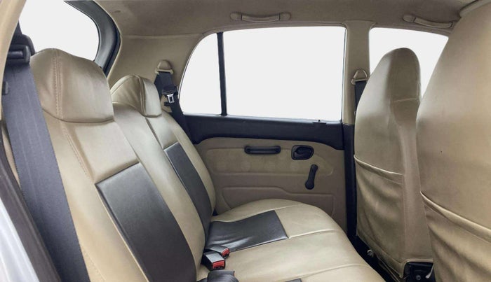 2013 Hyundai Santro Xing GLS, Petrol, Manual, 49,399 km, Right Side Rear Door Cabin