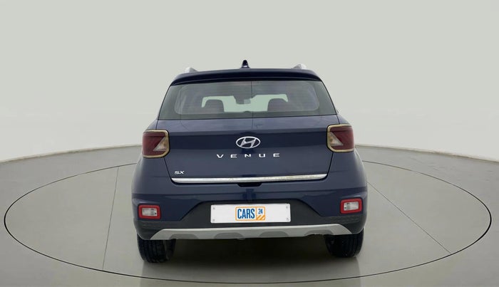2021 Hyundai VENUE SX 1.5 CRDI, Diesel, Manual, 19,081 km, Back/Rear
