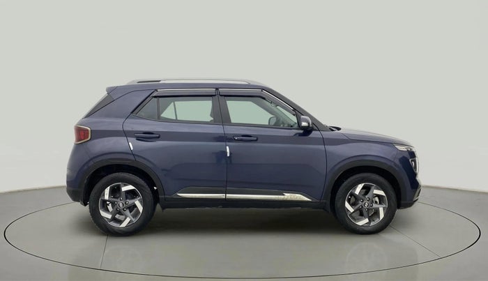 2021 Hyundai VENUE SX 1.5 CRDI, Diesel, Manual, 19,081 km, Right Side View