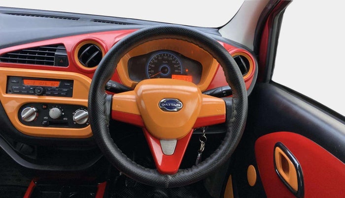 2016 Datsun Redi Go T (O), Petrol, Manual, 38,892 km, Steering Wheel Close Up