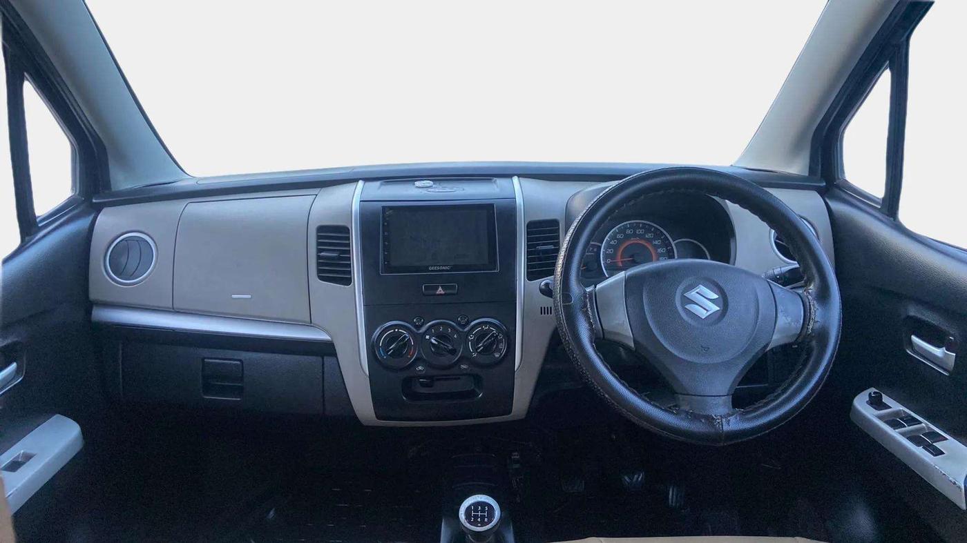 2016 Maruti Wagon R 1.0 VXI, Petrol, Manual, 1,10,061 km, Dashboard