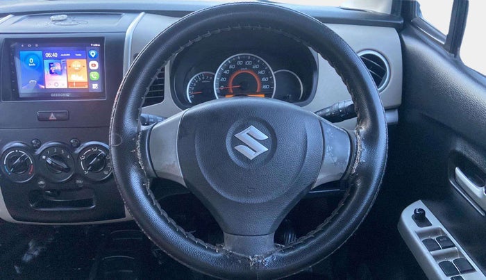 2016 Maruti Wagon R 1.0 VXI, Petrol, Manual, 1,09,910 km, Steering Wheel Close Up