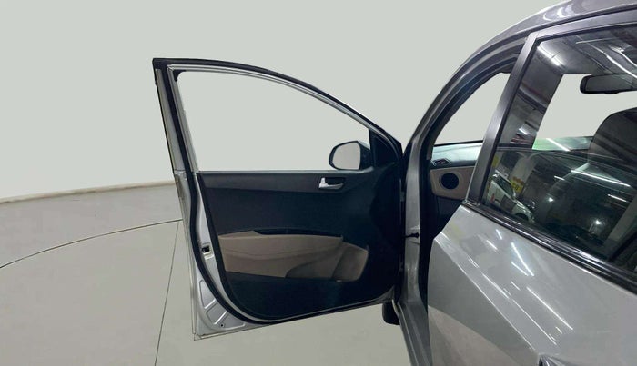 2014 Hyundai Xcent S (O) 1.2, Petrol, Manual, 90,173 km, LHS Front Door