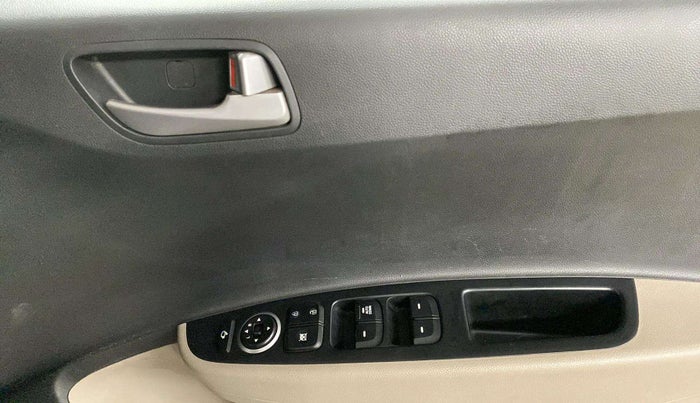 2014 Hyundai Xcent S (O) 1.2, Petrol, Manual, 90,173 km, Driver Side Door Panels Control