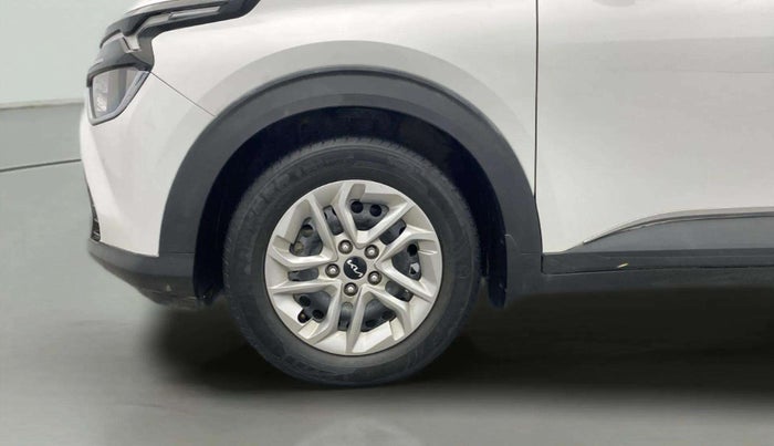 2023 KIA CARENS PRESTIGE 1.5 DIESEL IMT 7 STR, Diesel, Manual, 59,737 km, Left Front Wheel