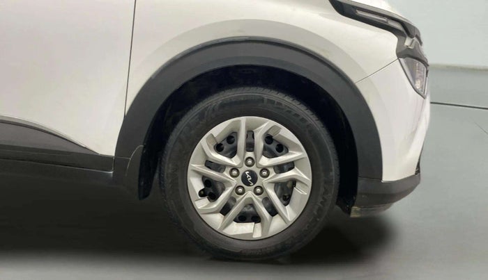 2023 KIA CARENS PRESTIGE 1.5 DIESEL IMT 7 STR, Diesel, Manual, 59,737 km, Right Front Wheel