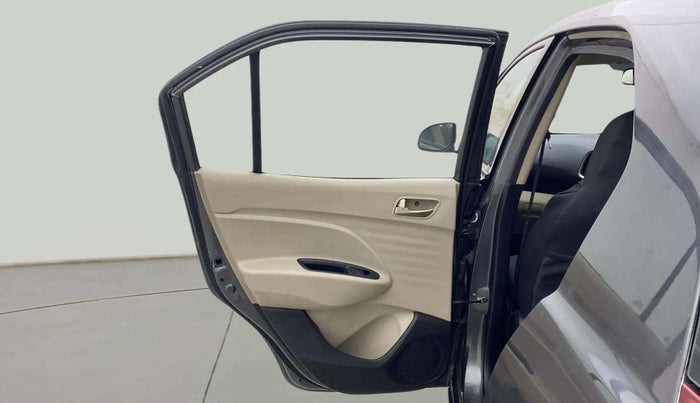 2019 Hyundai NEW SANTRO MAGNA, Petrol, Manual, 50,715 km, LHS Rear Door