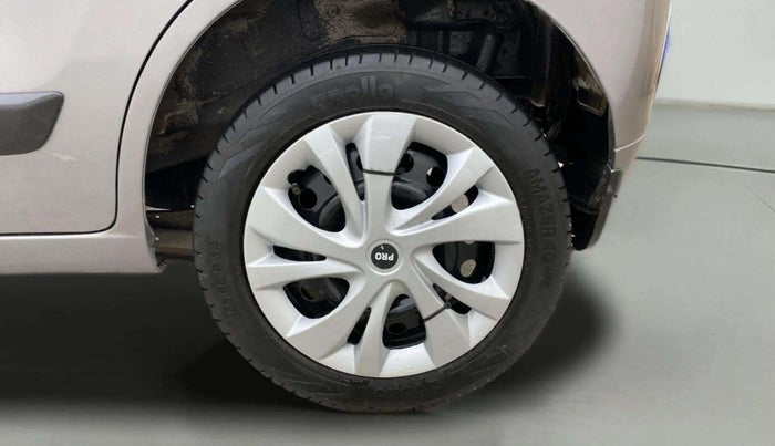2017 Maruti Wagon R 1.0 VXI, Petrol, Manual, 1,11,695 km, Left Rear Wheel