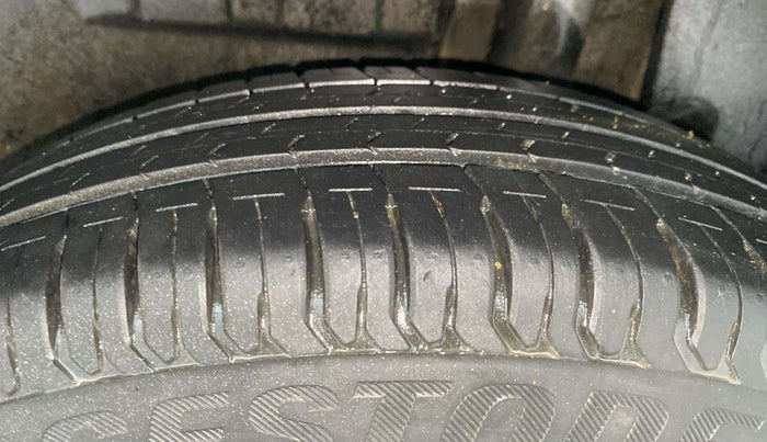 2019 Maruti Dzire VXI AMT, Petrol, Automatic, 18,527 km, Left Rear Tyre Tread