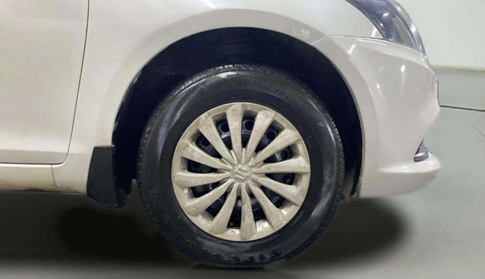 2015 Maruti Swift Dzire VXI, Petrol, Manual, 77,588 km, Right Front Wheel