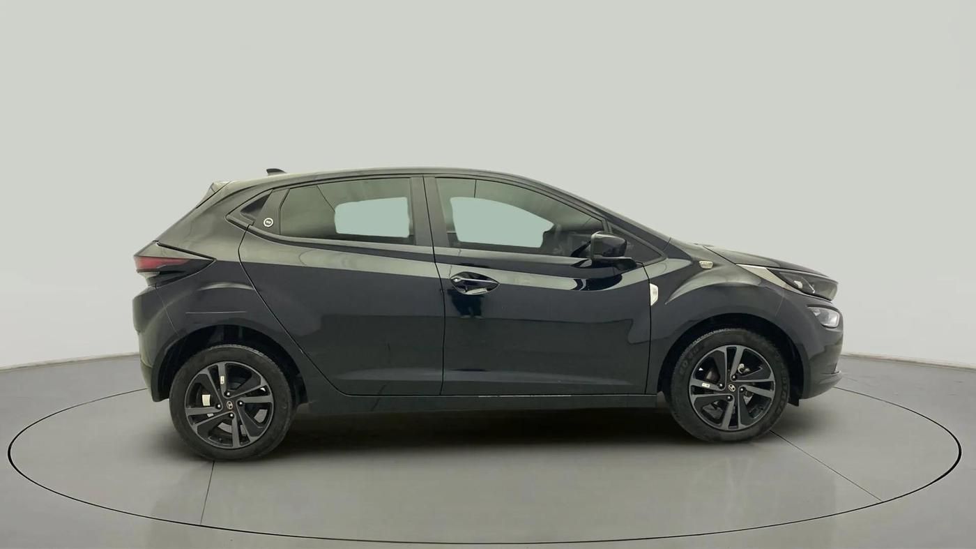 2023 Tata ALTROZ XZ Plus i-Turbo (S) Dark Edition, Petrol, Manual, 18,016 km, Right Side View