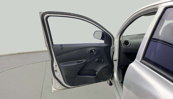 2018 Datsun Go Plus A, Petrol, Manual, 46,191 km, LHS Front Door