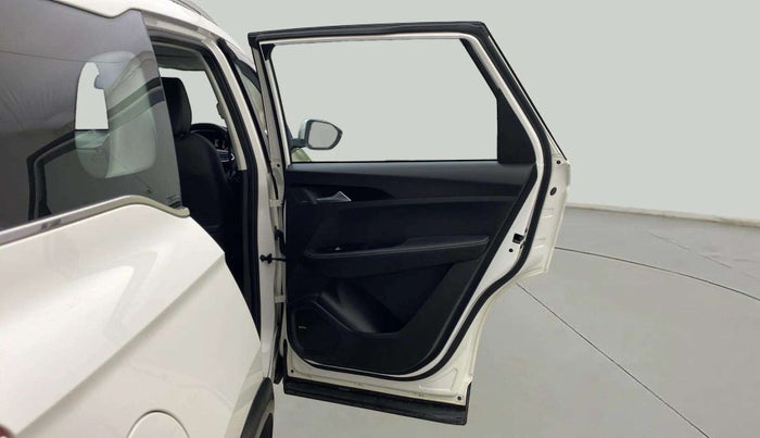 2020 MG HECTOR SMART HYBRID 1.5 PETROL, Petrol, Manual, 24,462 km, RHS Rear Door