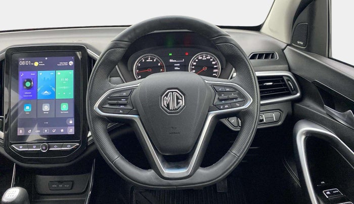 2020 MG HECTOR SMART HYBRID 1.5 PETROL, Petrol, Manual, 24,462 km, Steering Wheel Close Up