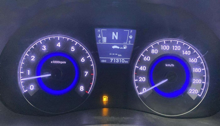 2015 Hyundai Verna FLUIDIC 4S1.6 VTVT S O AT, Petrol, Automatic, 71,272 km, Odometer Image