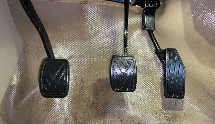 2020 Maruti Ertiga ZXI SHVS, Petrol, Manual, 10,234 km, Pedals