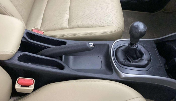 2017 Honda City 1.5L I-VTEC VX, Petrol, Manual, 25,776 km, Gear Lever