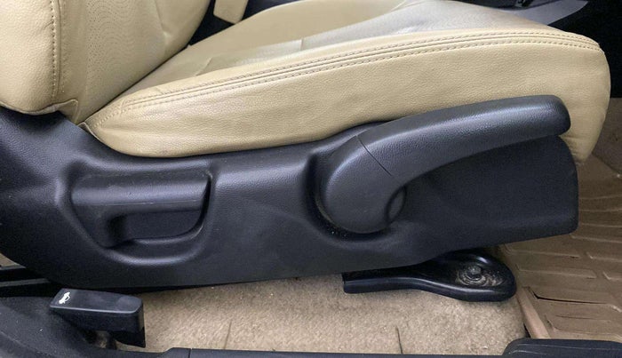 2019 Honda City 1.5L I-VTEC ZX CVT, Petrol, Automatic, 65,857 km, Driver Side Adjustment Panel