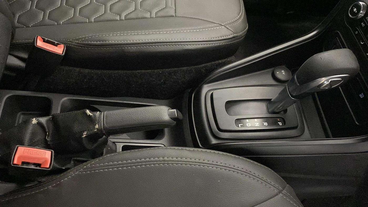 2018 Ford Ecosport TREND + 1.5L PETROL AT, Petrol, Automatic, 1,23,456 km, Gear Lever