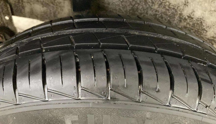 2024 Maruti S PRESSO VXI PLUS (O) AMT, Petrol, Automatic, 5,120 km, Right Rear Tyre Tread