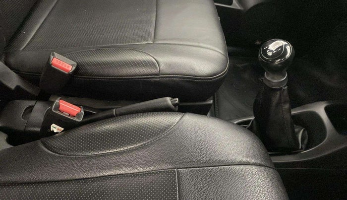 2018 Maruti Wagon R 1.0 LXI CNG, CNG, Manual, 33,322 km, Gear Lever